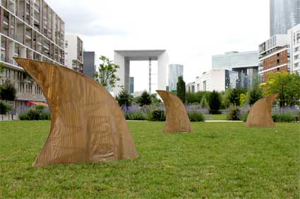 Studio 21bis, Nage en eaux troubles, Terrasse 13, Nanterre Préfecture, visuel du vernissage le 27 juin 2012, 12h30. Photo &nbsp;courtoisie des artistes